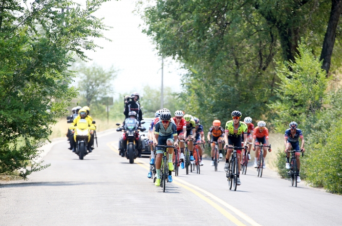 The break stayed away until 2 to go. 2018 Tour of Utah Stage 4, August 8, 2018, Salt Lake City, Utah. Photo by Cathy Fegan-Kim, cottonsoxphotography.net