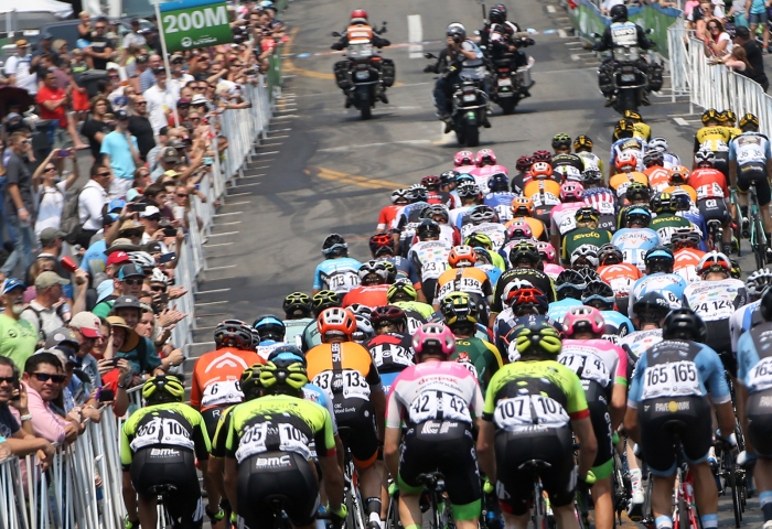 The peloton heads up the Start/Finish climb. 2018 Tour of Utah Stage 4, August 8, 2018, Salt Lake City, Utah. Photo by Cathy Fegan-Kim, cottonsoxphotography.net