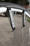how to use tire levers
