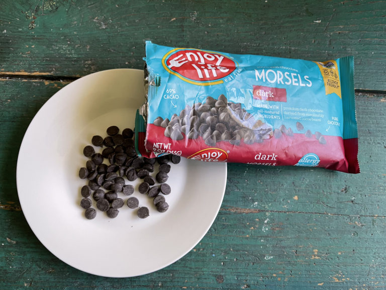 "Is chocolate a health food, dieter's weight loss aid, and effective recovery food for tired, hungry athletes?" Photo by Dave Iltis"Is chocolate a health food, dieter's weight loss aid, and effective recovery food for tired, hungry athletes?" Photo by Dave Iltis