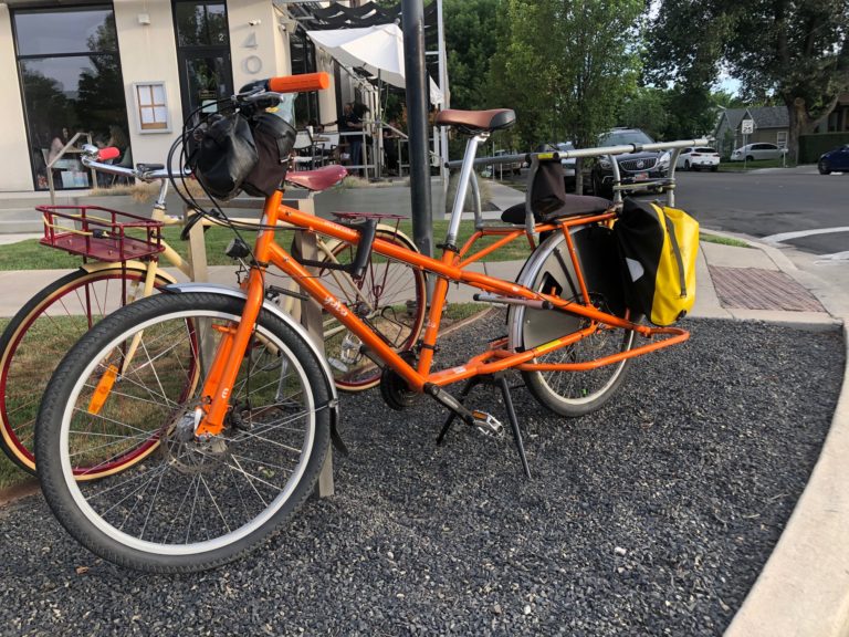 An S.U.B. Photo by Dave Iltis