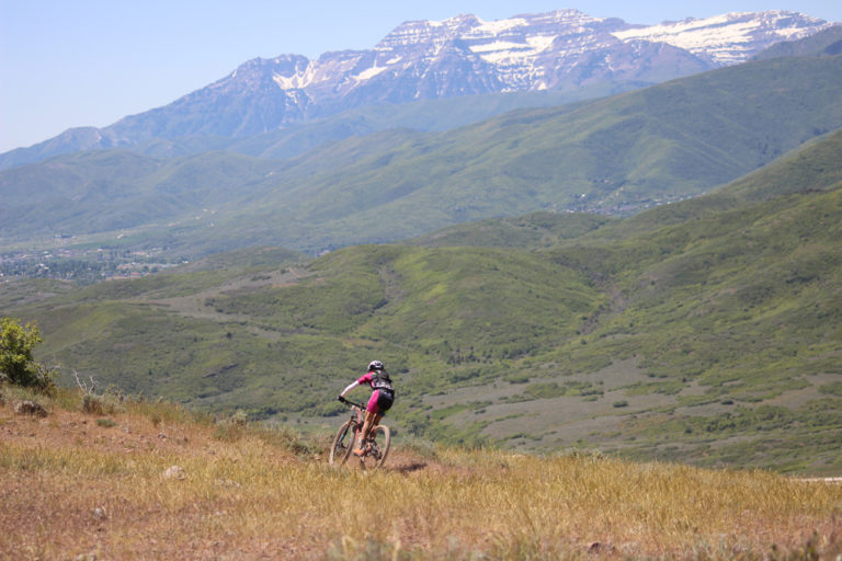 Grant and Harvey Power Through for Victories at 2018 Wasatch 50