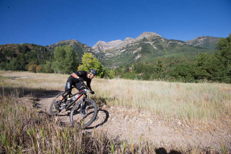 Horgan-Kobelski and Gibson win Bell Enduro Cup at Sundance Resort
