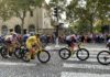 Tour de France: How many calories will the winner burn? 21e étape du Tour de France 2020, avenue du Colonel Henry Rol Tanguy, Paris. Tadej Pogačar in yellow jersey and on a yellow bike, 2020-09-20 in France. CC BY-SA 4.0