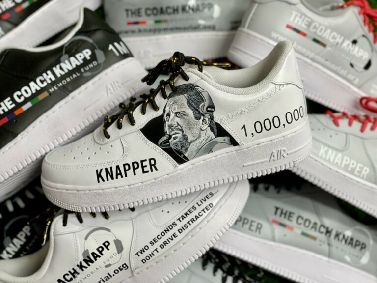 NFL Players and Coaches Honor Fallen Cyclist Coach Greg Knapp With Anti-Distracted Driving Campaign