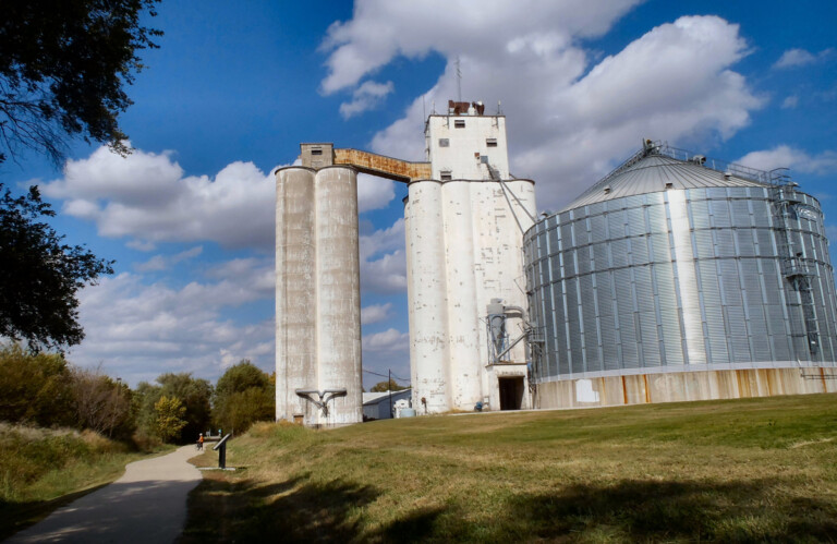 Wandering Eastern Kansas by Bike