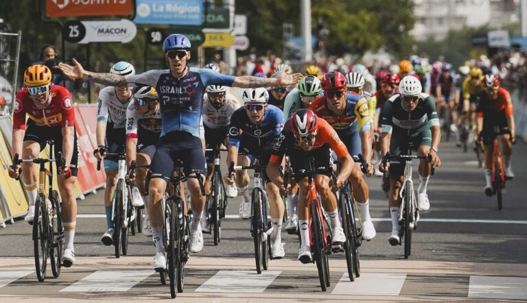 Stewart Captures First World Tour Victory in Critérium du Dauphiné Stage 5 as Evenepoel Survives Crash to Retain Yellow