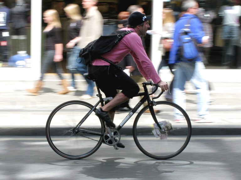 IRS Exempts Bike Couriers and Taxi Drivers from Taxes on Tips