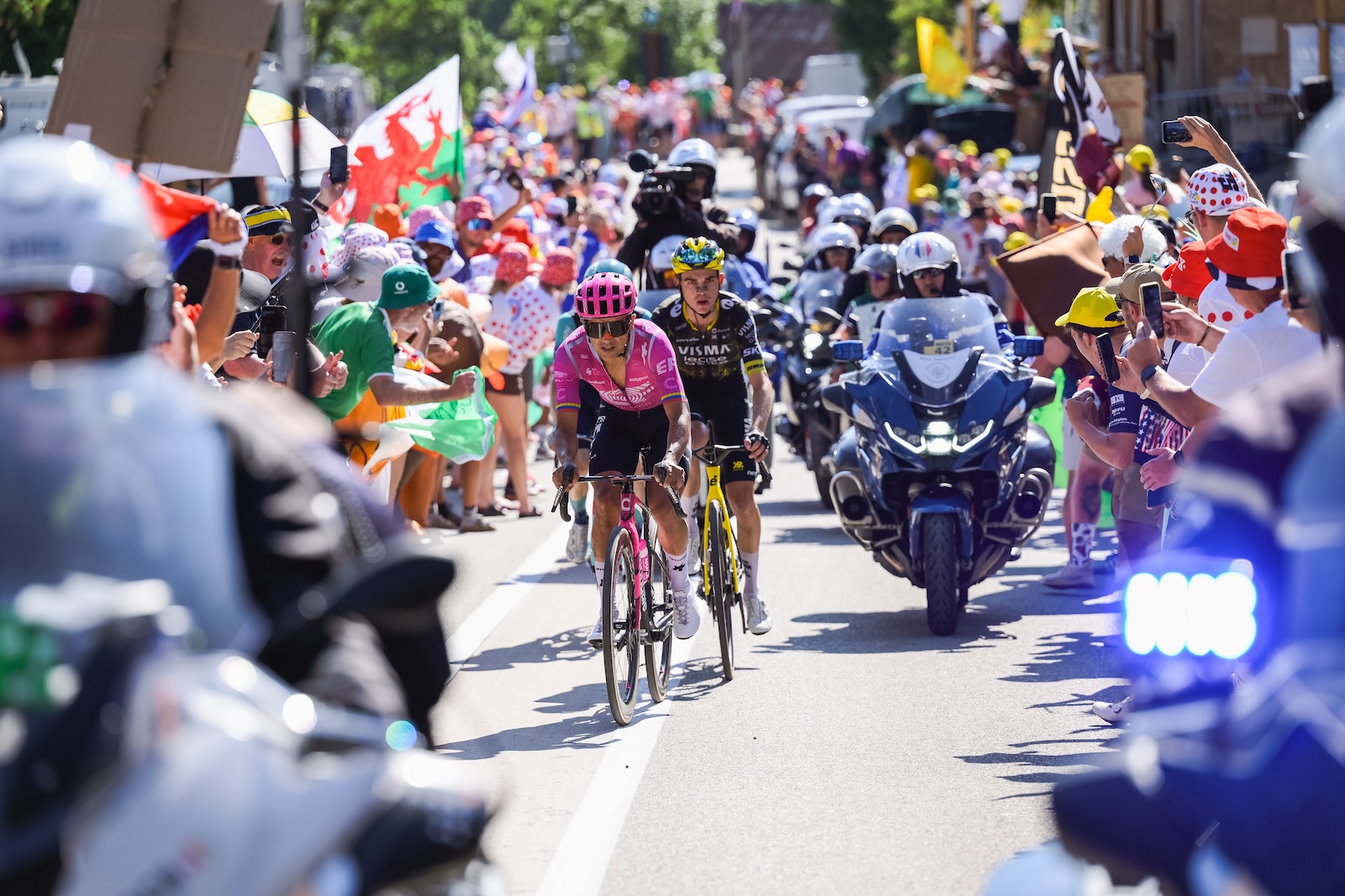 24/07/2026 - Tour de France 2026 - Étape 19 - Gap / Alpe D'Huez (127,9 km) - Richard CARAPAZ (EF EDUCATION - EASYPOST), Sepp KUSS (TEAM VISMA | LEASE A BIKE). Photo: Charly Lopez/ASO