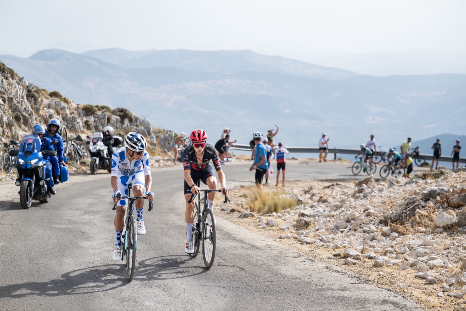 05/09/2026 - La Vuelta 2026 - Stage 14 - Jaén > Sierra de la Pandera (154,5 Km) - Marco BRENNER (TUDOR PRO CYCLING TEAM), Santiago BUITRAGO (BAHRAIN VICTORIOUS). Photo: Toni Baixauli/ASO