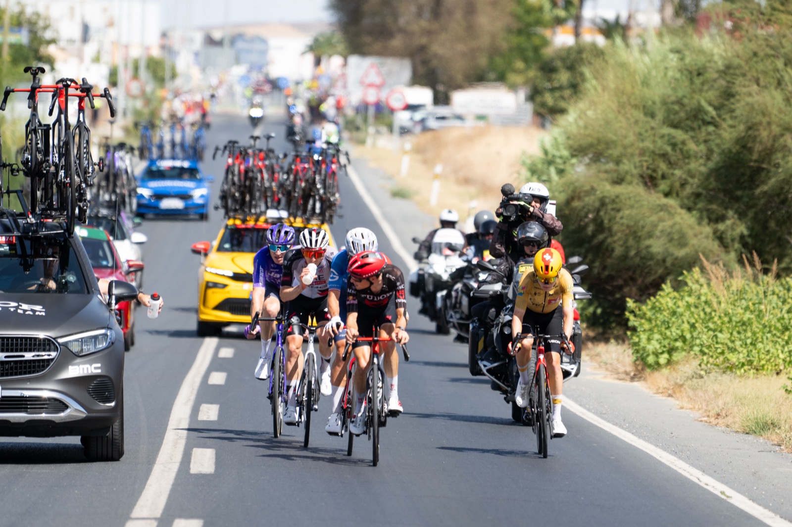 The break! 08/09/2026 - La Vuelta 2026 - Stage 16 - Cortegana > La Rabida. Palos de la Frontera (181,1 Km) - Valentin MADOUAS (GROUPAMA-FDJ UNITED), Kevin VERMAERKE (UAE TEAM EMIRATES XRG), Simon DALBY (UNO-X MOBILITY), Roland THALMANN (TUDOR PRO CYCLING TEAM), Jasha SÜTTERLIN (TEAM JAYCO ALULA). Photo: Naike Erenozaga/ASO