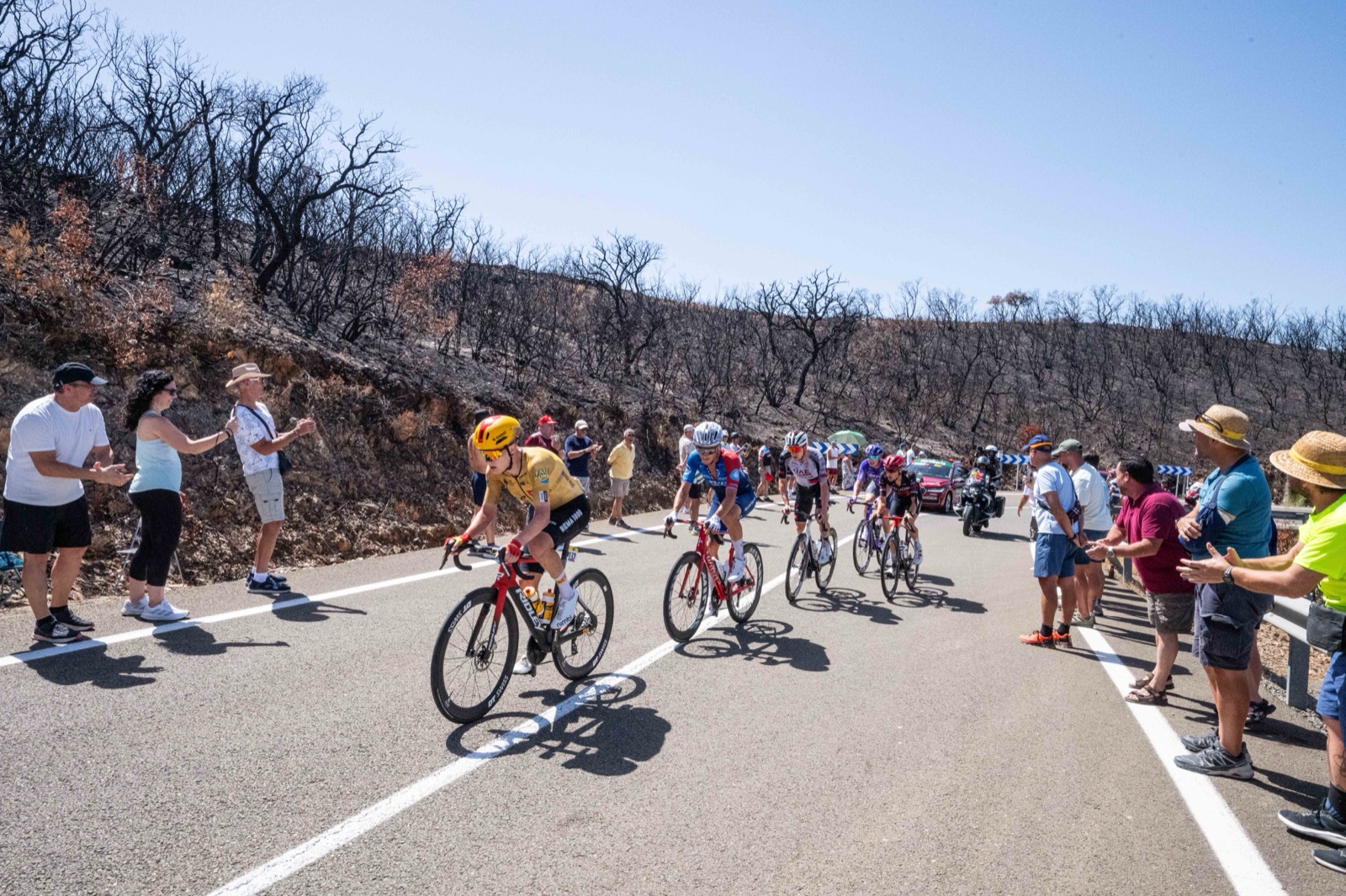 The break! 08/09/2026 - La Vuelta 2026 - Stage 16 - Cortegana > La Rabida. Palos de la Frontera (181,1 Km) - Valentin MADOUAS (GROUPAMA-FDJ UNITED), Kevin VERMAERKE (UAE TEAM EMIRATES XRG), Simon DALBY (UNO-X MOBILITY), Roland THALMANN (TUDOR PRO CYCLING TEAM), Jasha SÜTTERLIN (TEAM JAYCO ALULA). Photo: Toni Baixauli/ASO
