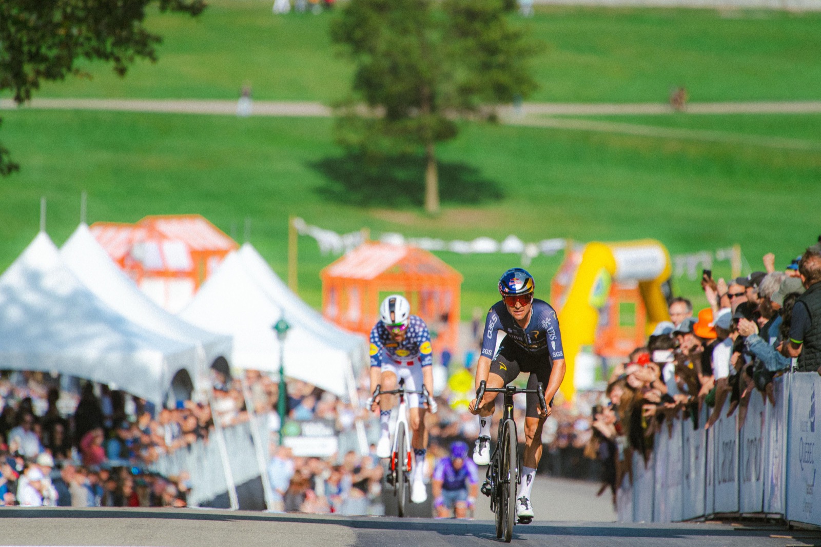 Tom Pidcock, fresh off winning the world MTB championships, took 4th over Quinn Simmons (left). Scenes from the 2026 Grand Prix Cycliste de Québec. Photo: Courtesy GPCQM